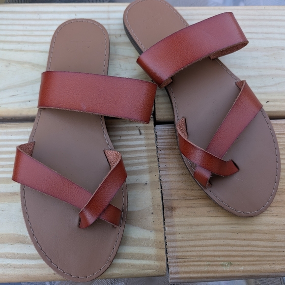 Just Fab sandals. Two pairs black and tan - Picture 5 of 6